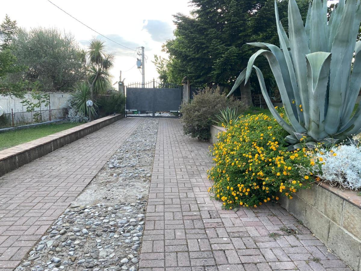 Bed and Breakfast A Casa Di Nonna Emilia Campagna Exterior foto